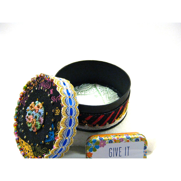 Keepsake Jewelry Trinket Box for Mementos Desk Items w/ Mini Journal + Potpourri - Picture 6 of 16